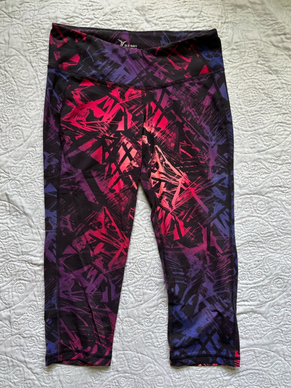 Old Navy Purple & Pink Active Capri Leggings